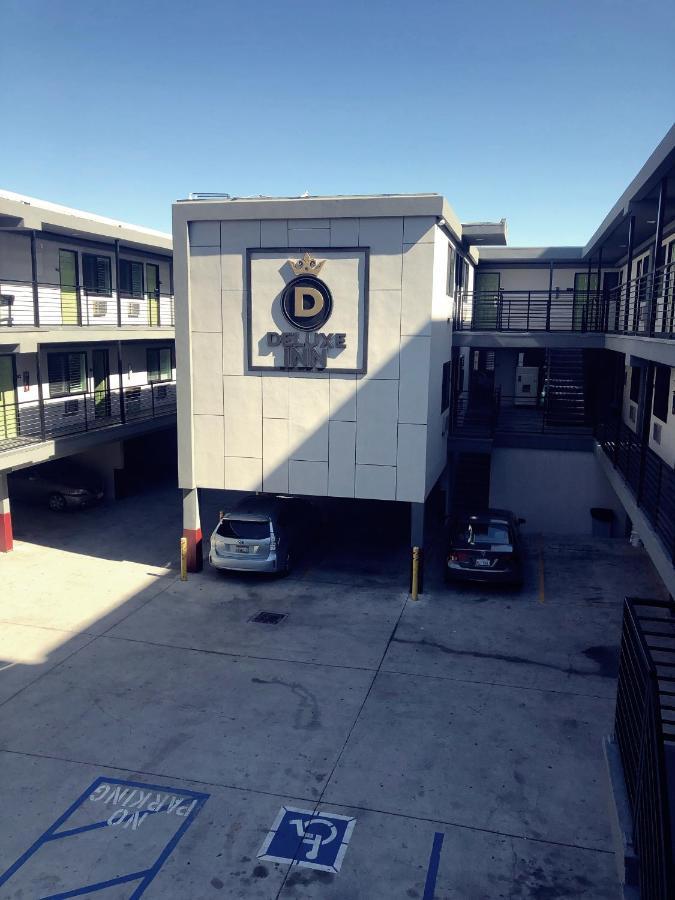 Deluxe Hawthorne/ Lax Motel Hawthorne